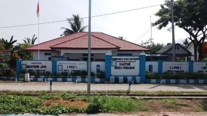 Kantor Desa Tobadak
